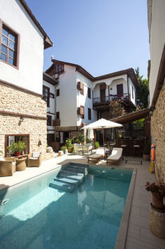Hotel Atelya Art