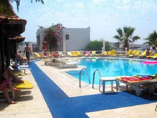 Hotel La Maison Apartments
