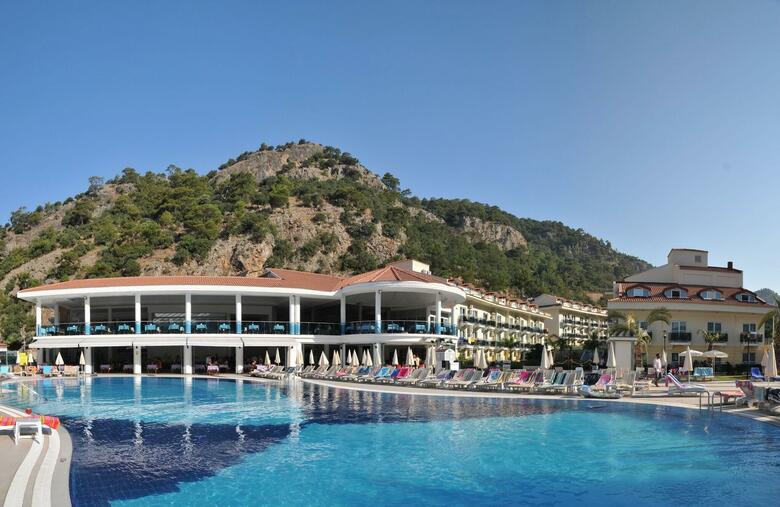 Hotel Montebello