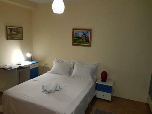 Hostal Tirana Rooms