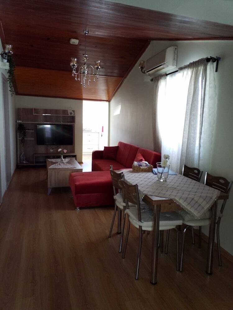 Hotel Kamelya Apartments