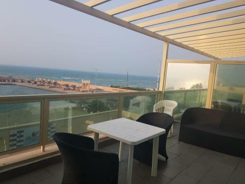 Hotel Bahrain Beach Resort