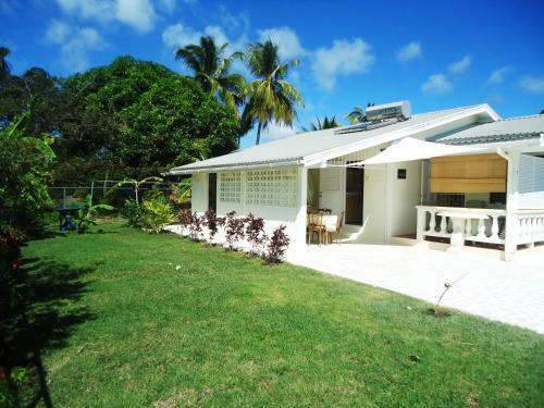 Casaneta Tropical Cottage