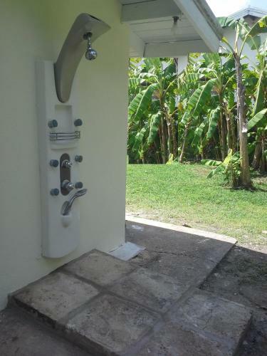 Casaneta Tropical Cottage