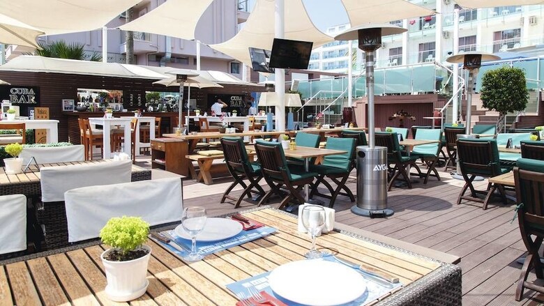 Hotel Blue Bay Platinum