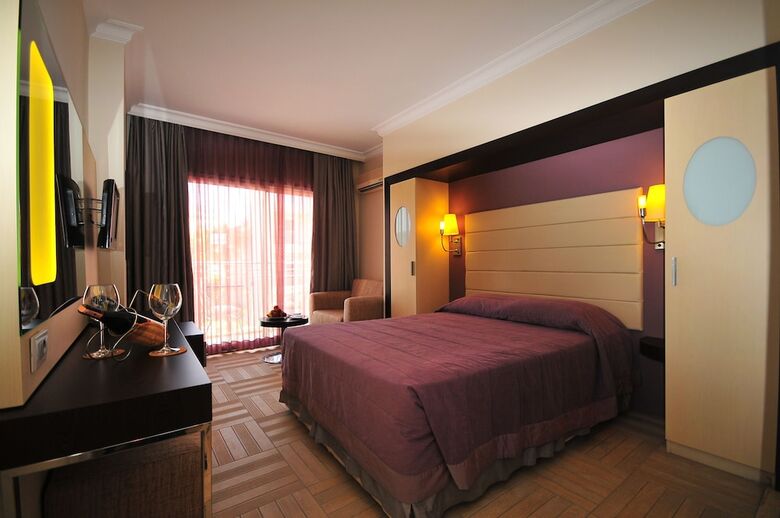 Hotel Blue Bay Platinum