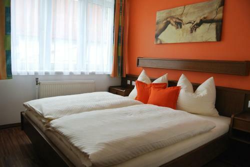 Hostal Fr�hst�ckspension Paradiesgartl