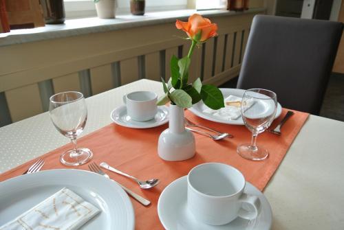 Hostal Fr�hst�ckspension Paradiesgartl