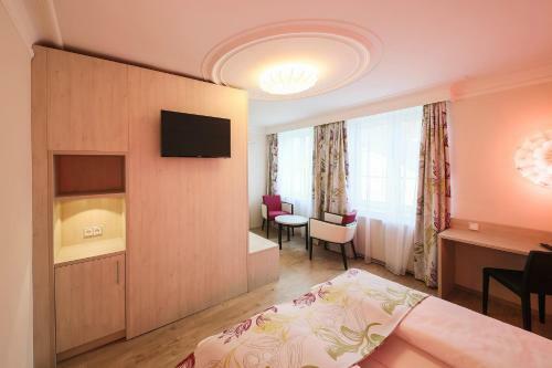 Hotel Mayrbr�u
