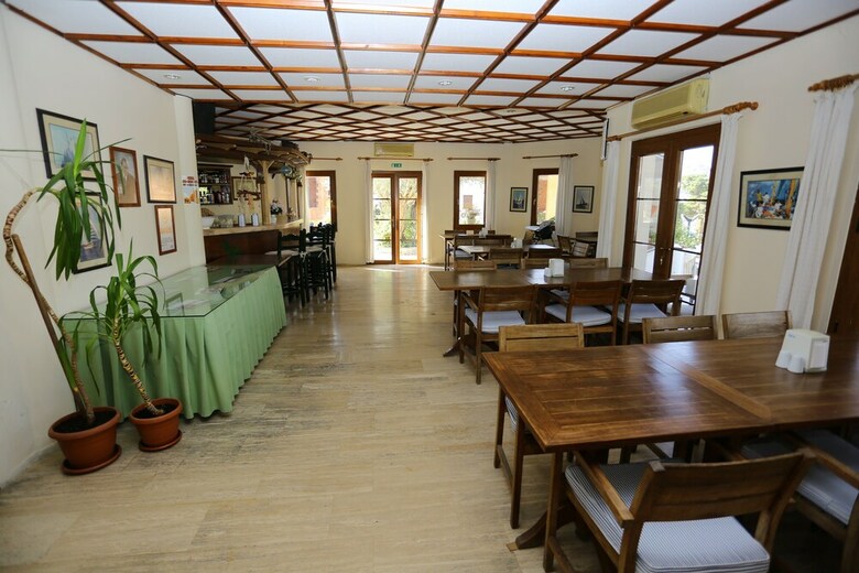 Hotel Eden
