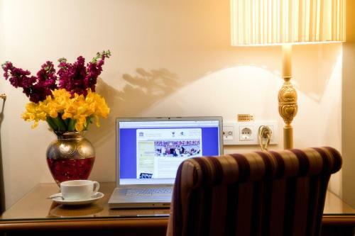 Hotel Glk Premier Acropol Suites & Spa
