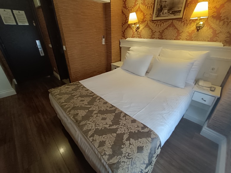 Golden Horn Hotel