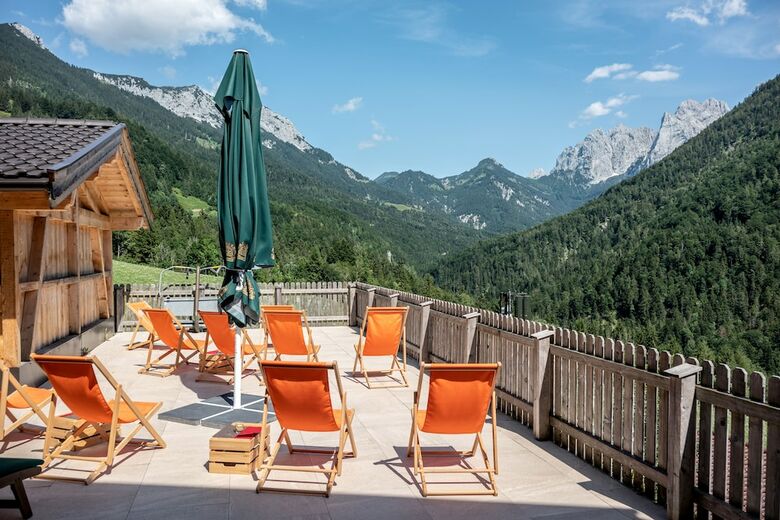 Lodge Berg'k'hof Kaisertal - Alpine Hideaway