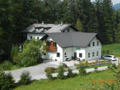 Hostal Pension Wanderruh