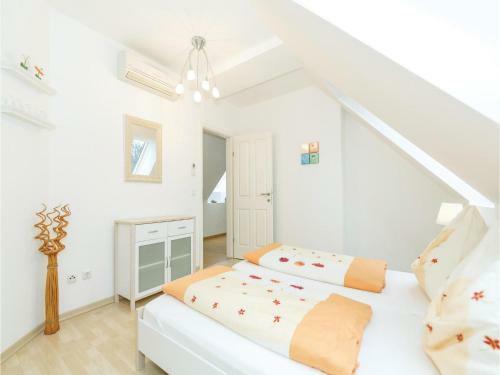 Two-bedroom Apartment In Eisenberg