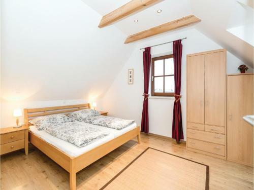 Two-bedroom Apartment In Eisenberg