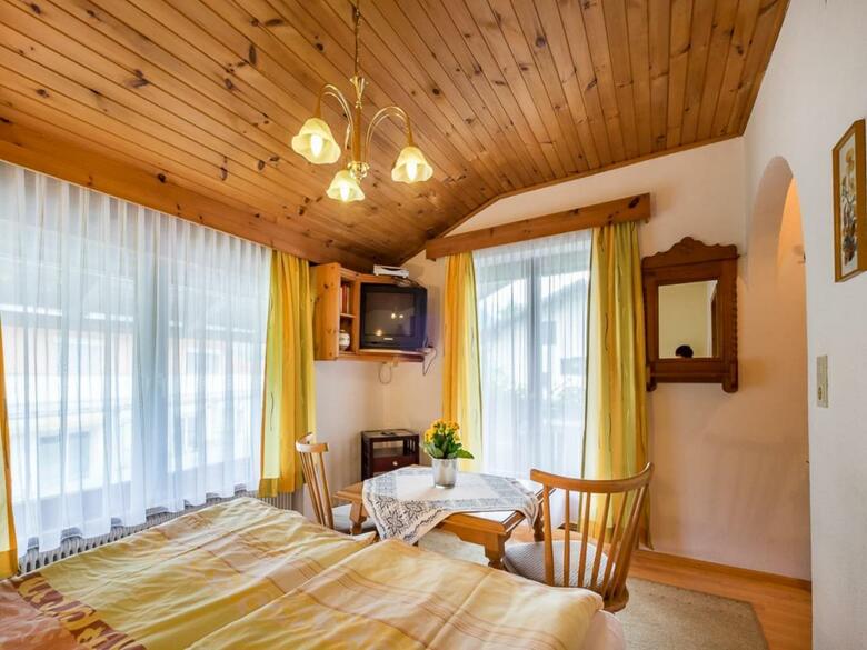 Apartment F�gen