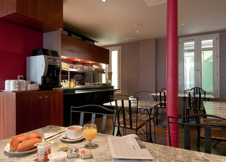 Greet Hotel Boulogne Billancourt Paris