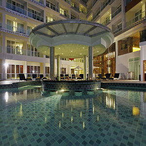 Centara Nova Hotel & Spa Pattaya