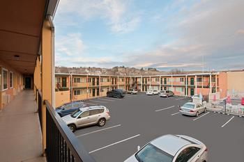 Hotel Americas Best Value Inn