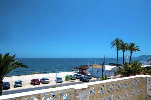 Aduanas Villa Sleeps 8 Air Con Wifi