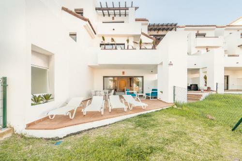 Villa Vue Mer - Proche de L'alcaidesa Links Golf Resort - 2209