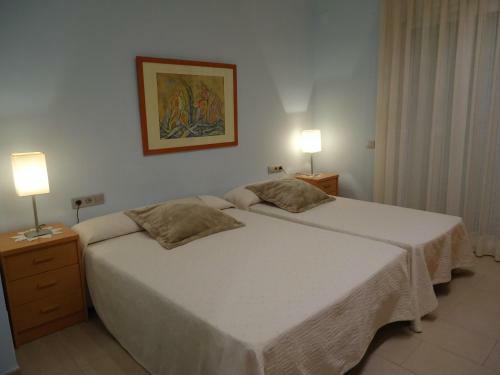 Casa Laure Y M� Jos�