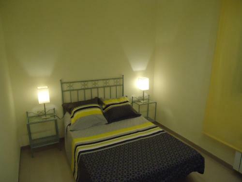 Casa Laure Y M� Jos�