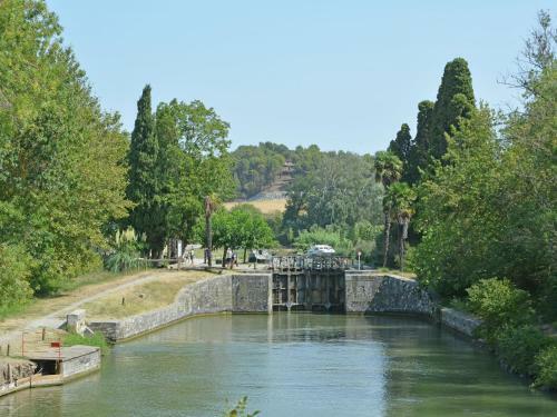 Luxurious Villa In Alzonne With Terrace
