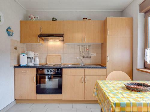 Cozy Apartment Near The Sea In Warin