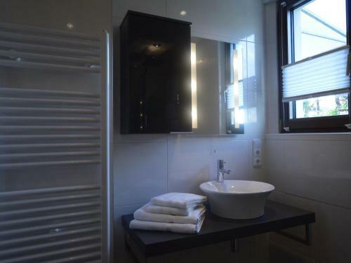 Luxurious Apartment In Trittenheim Eifel Near River