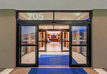 Holiday Inn Express Hotel & Suites Pharr