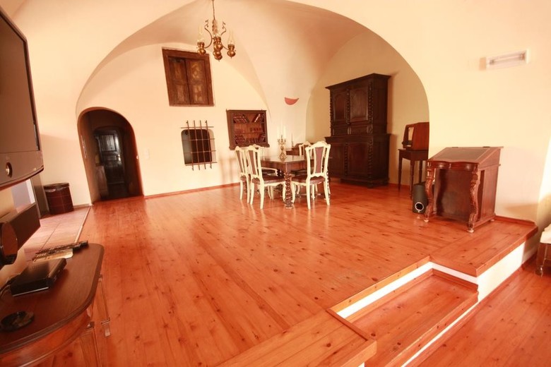 Hotel Lava Suites & Lounge