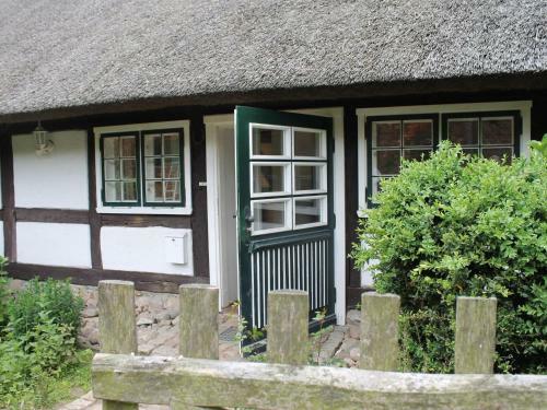 Quaint Apartment In Reddelich With Sauna