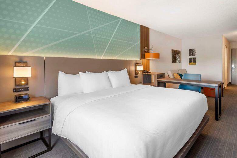 Hotel Comfort Inn & Suites