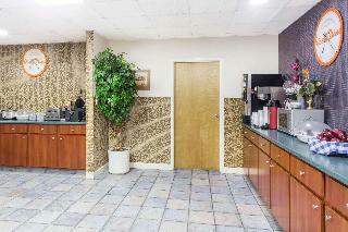 Hotel Howard Johnson Express Inn Savannah Ga