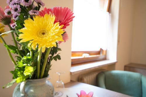 Hostal G�stehaus K�hn's Weinschenke