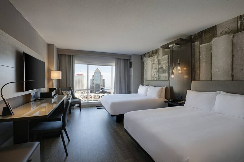 Hotel Louisville Marriott Downtown