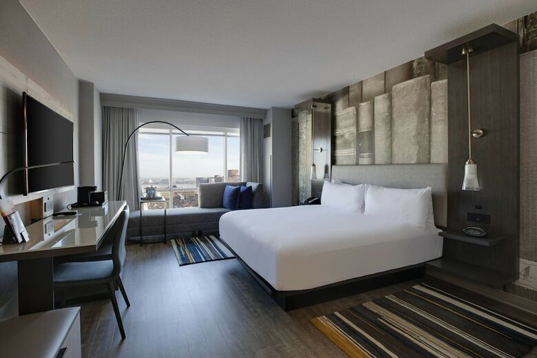 Hotel Louisville Marriott Downtown