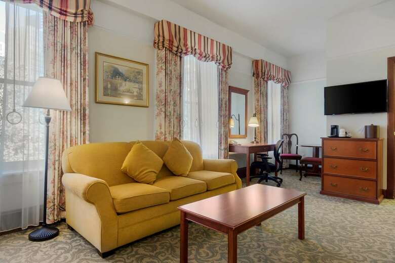 Best Western Plus Pioneer Square Hotel