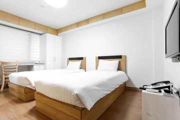 Hotel Blooming House