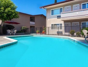 Hotel Super 8 Canoga Park