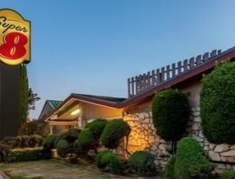 Hotel Super 8 Canoga Park