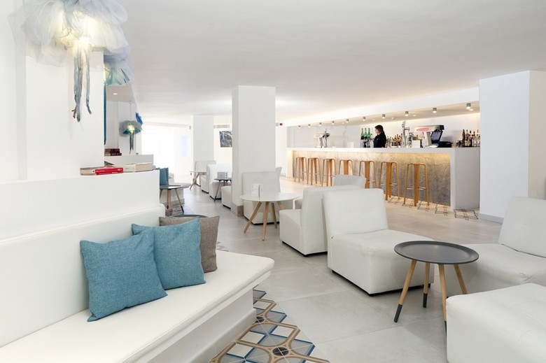Hotel Fergus Style Cala Blanca Suites
