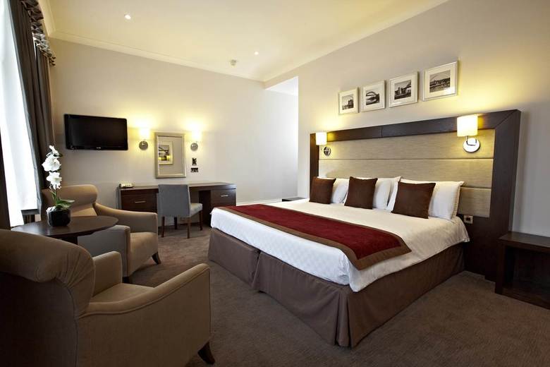 The County Hotel