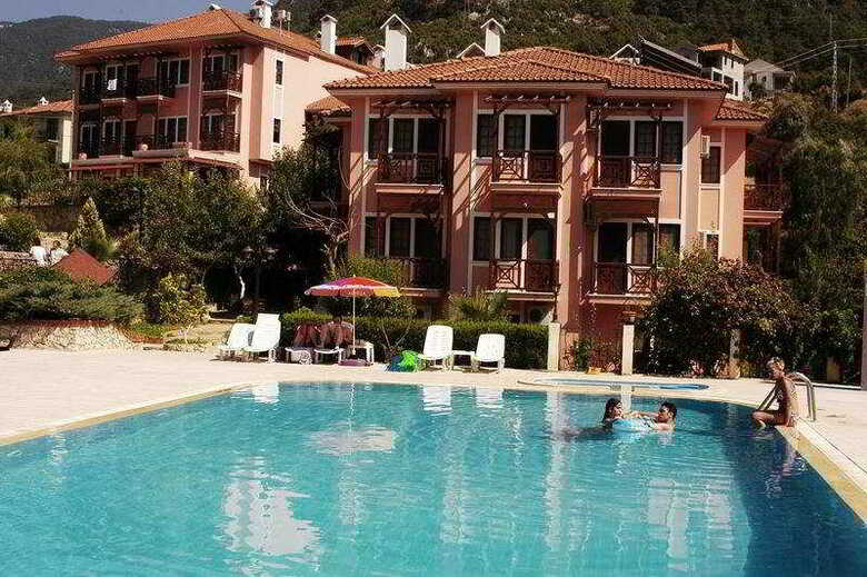 Hotel Pink Palace