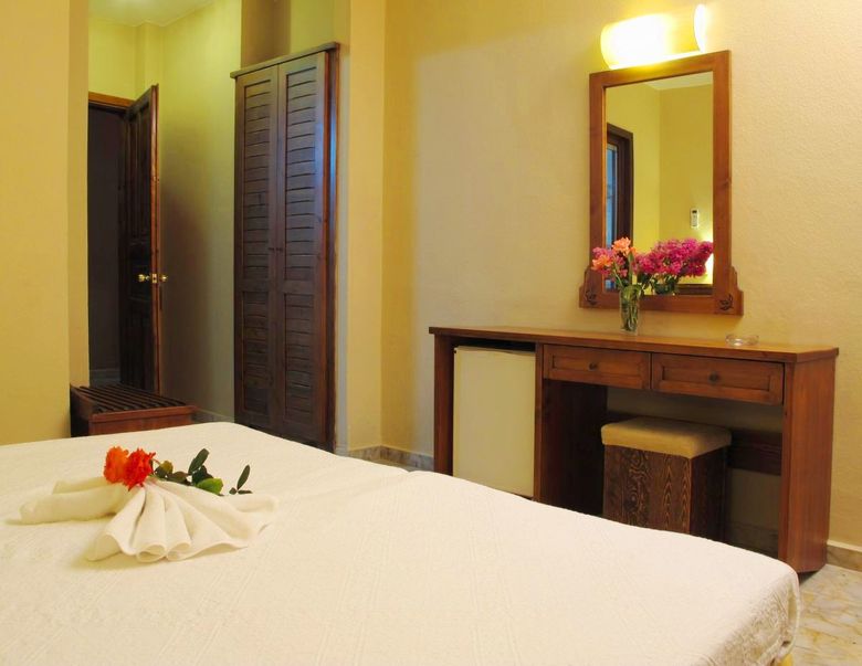 Hotel Ova Resort