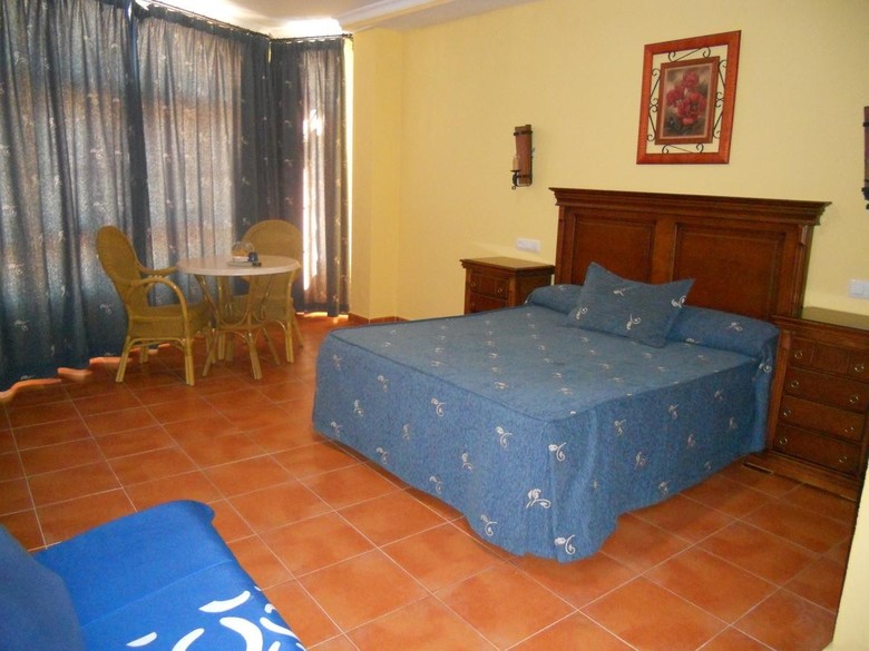 Apartamentos La Atarraya