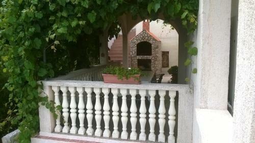 Apartment Sobra 15993b