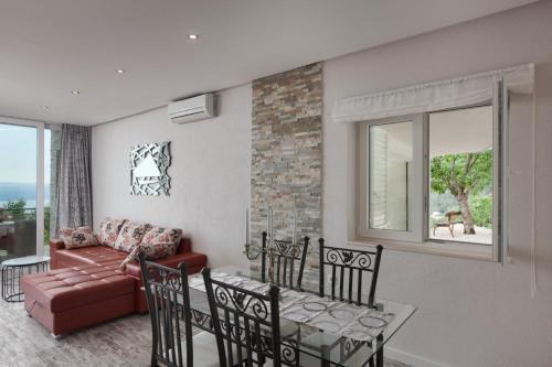 Villa Ctbv103/ Holiday Home With Private Pool